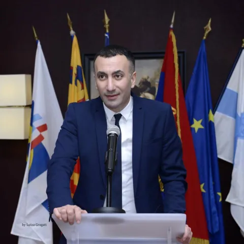 Karen Khurshudyan
